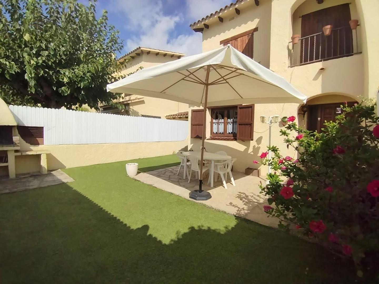 House With Pool / Garden / Bbq Beach Villa Tarragona Esterno foto