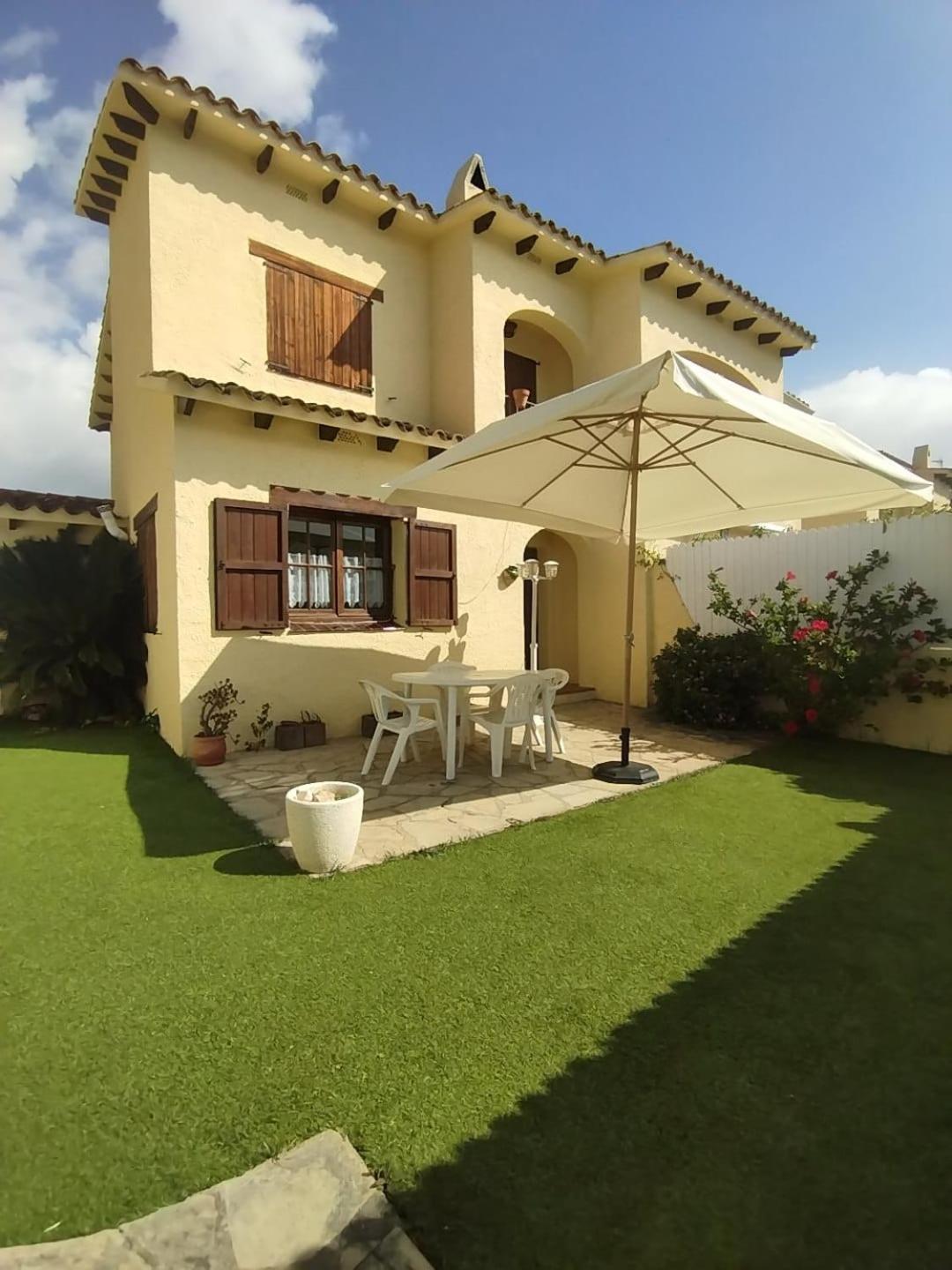 House With Pool / Garden / Bbq Beach Villa Tarragona Esterno foto